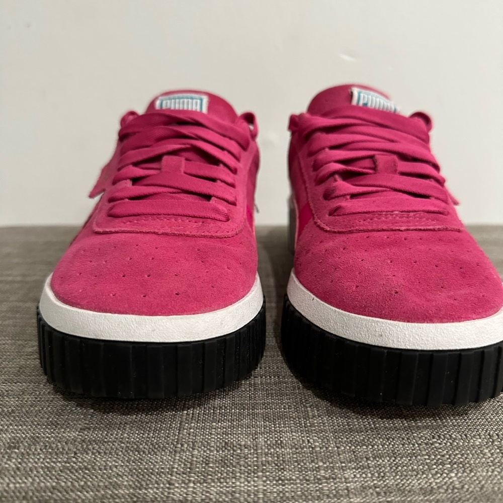 Puma Pink Sneakers with Suede Upper and Chunky Sole - Picture 2 of 5